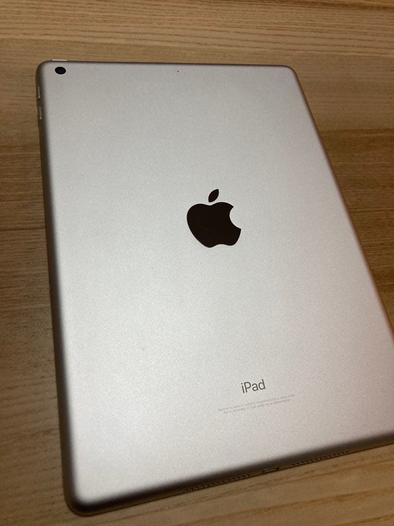 【Suuu】iPad WI-FI 32GB　第6世代【注意あり】