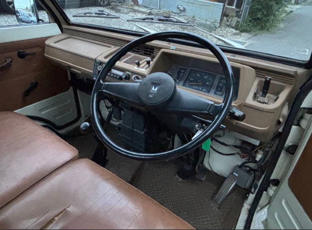 1980 三菱ミニキャブトラック　L013P 4速550CC 車検なし　旧車