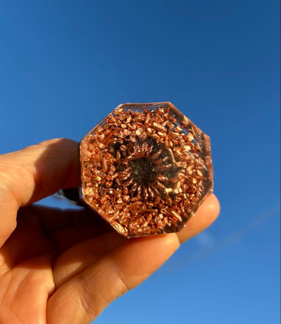 オルゴナイト　大きなマリア様　癒し　浄化グッズ