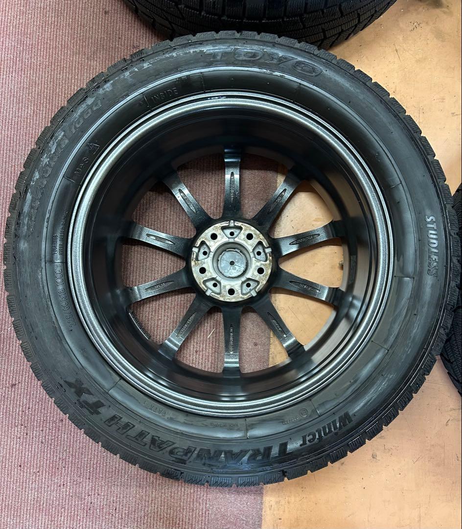 225/60R18 ホイール　スタッドレス4本セット　18インチ　トーヨータイヤ