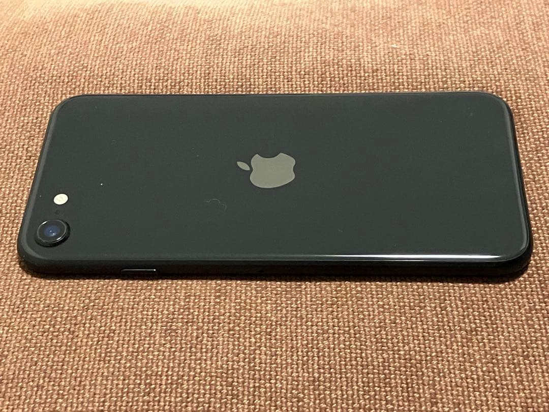 【中古美品】iPhone SE 第2世代 128GB ブラック SIMフリー
