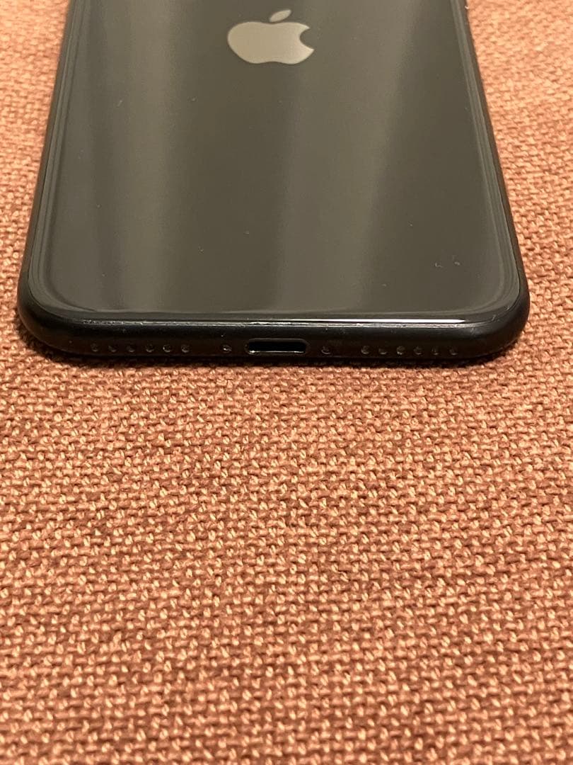 【中古美品】iPhone SE 第2世代 128GB ブラック SIMフリー