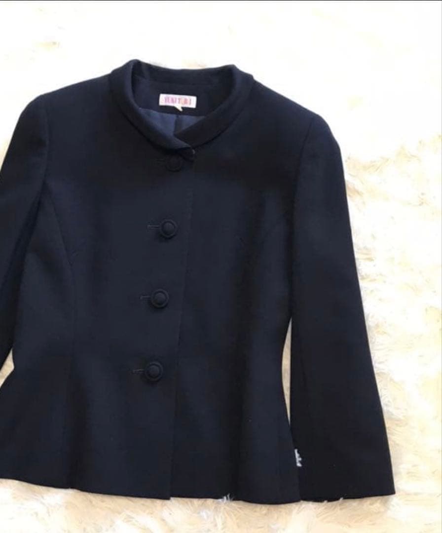 美品⭐︎ユキトリイスーツ上下　9号サイズ