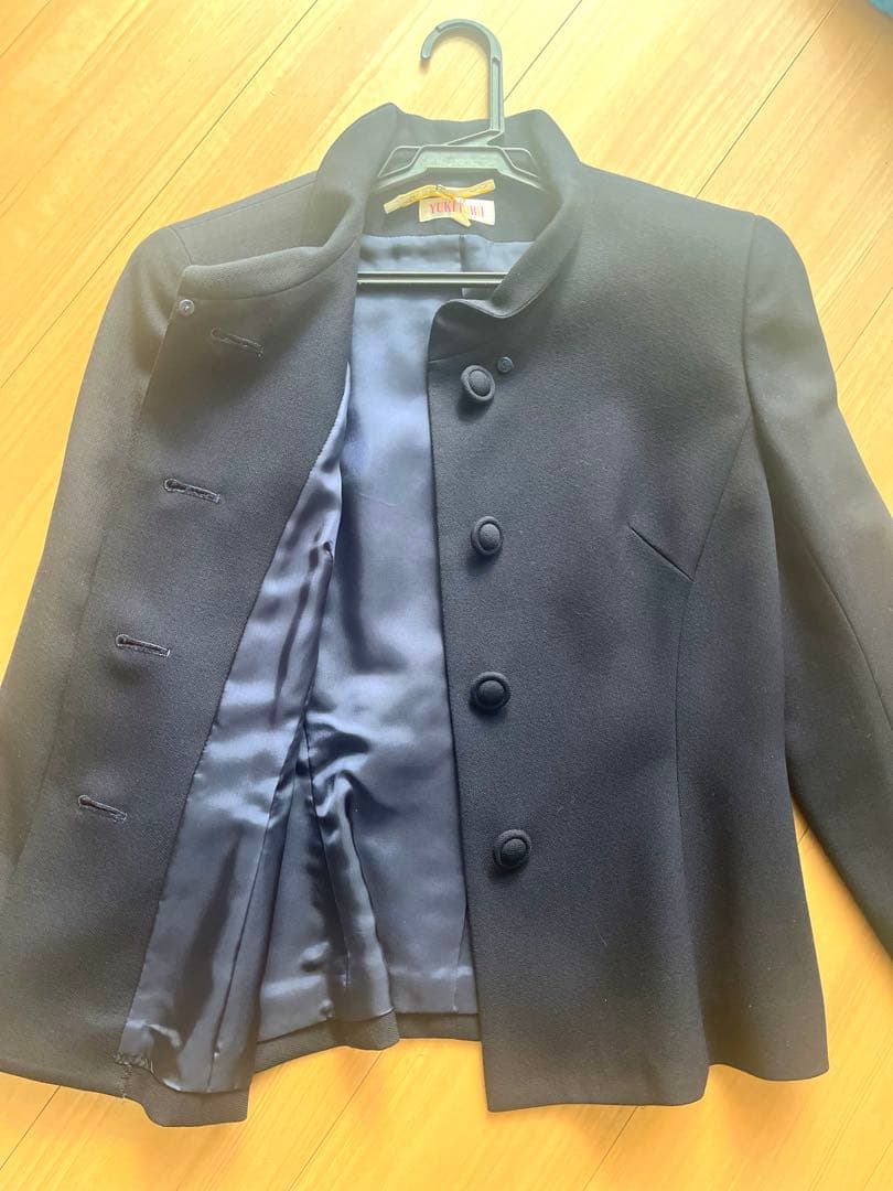 美品⭐︎ユキトリイスーツ上下　9号サイズ