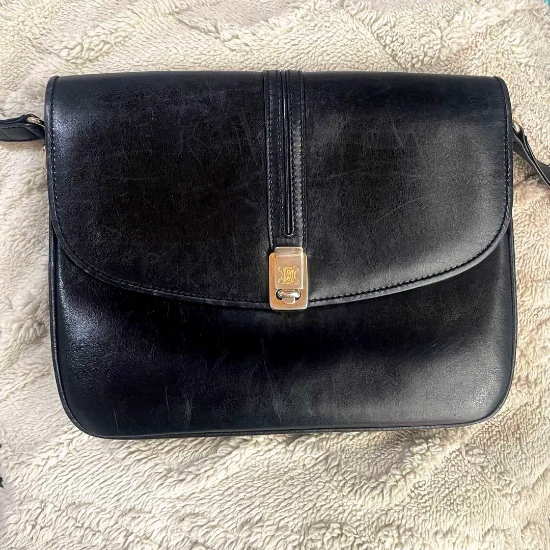 セリーヌ　ヴィンテージ レザーショルダーバッグ