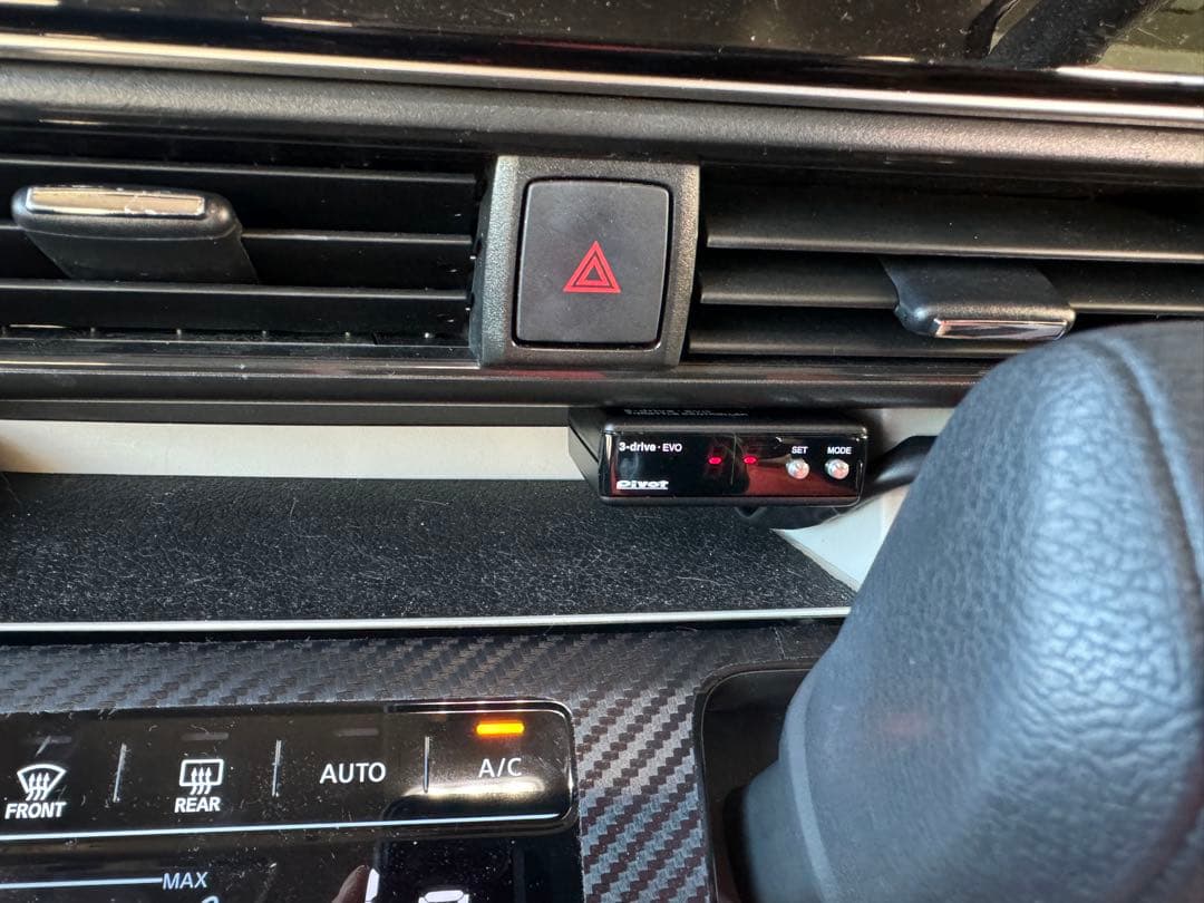 PIVOT スロットルコントローラー