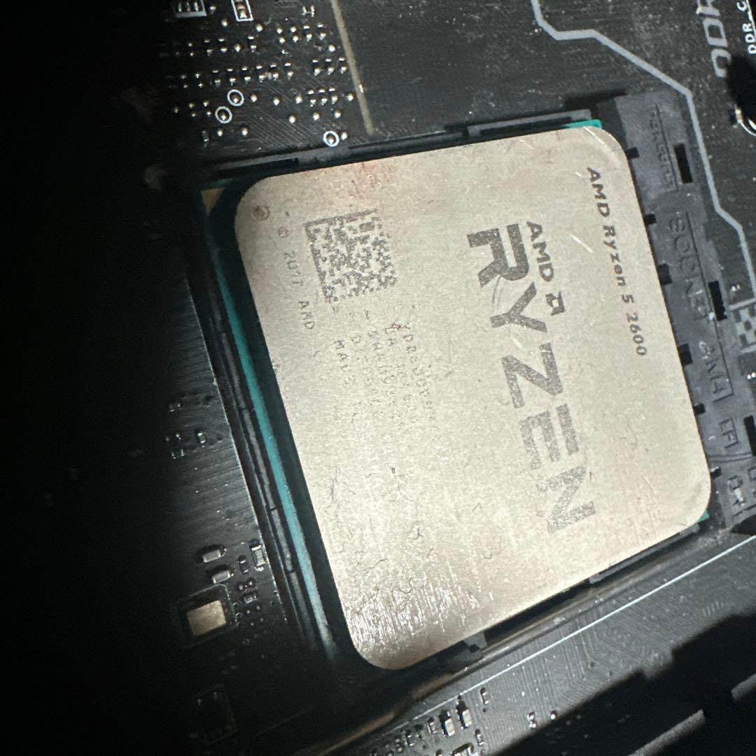 x370 + Ryzen 5 2600 ＋ RGBファン