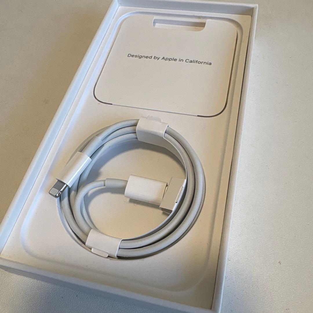 純*ル様 iPhone12 ブラック　128GB 画面割れ、