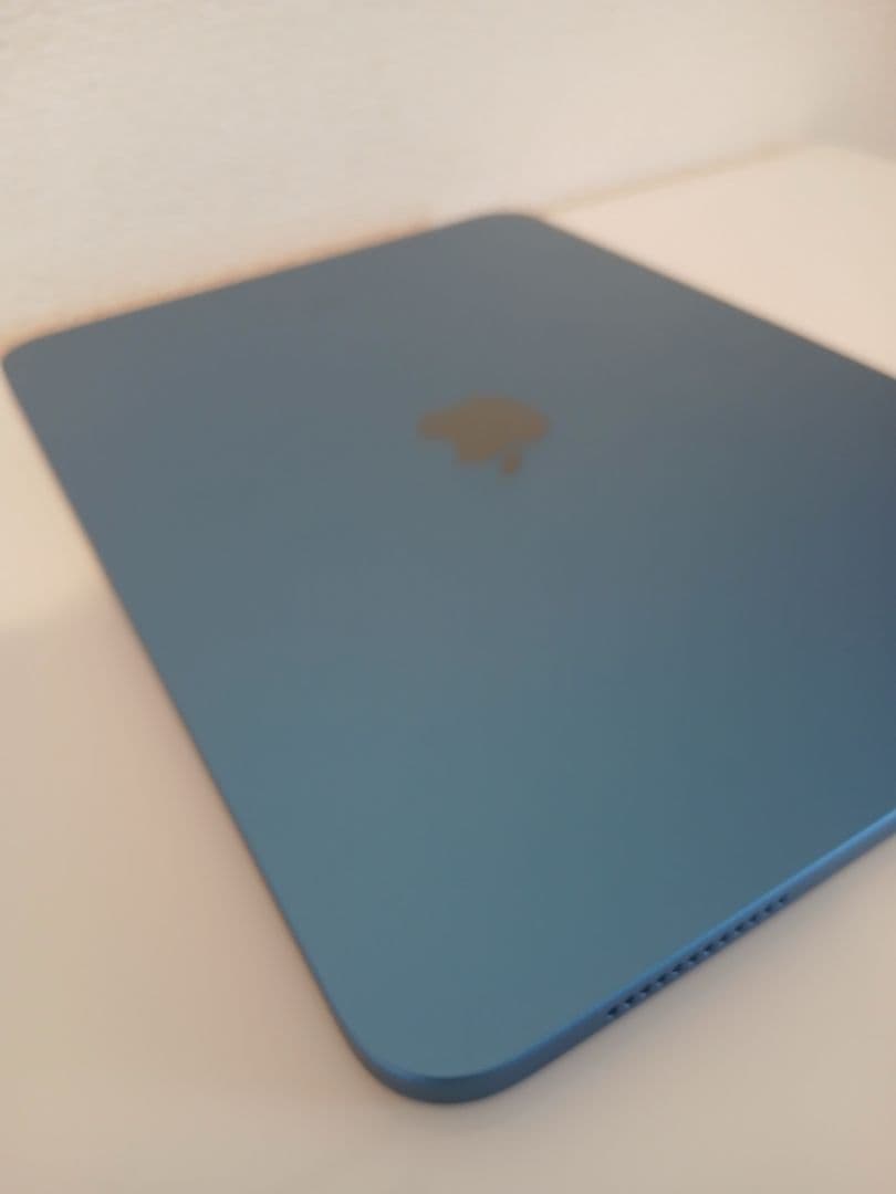 2022 Apple 10.9インチiPad (Wi-Fi, 64GB) ブルー