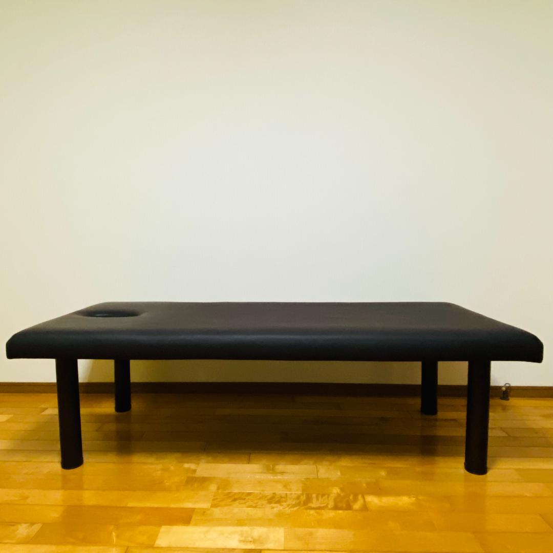 セブンビューティー マッサージベッド 有孔 マット付 施術用 エステ サロン ②