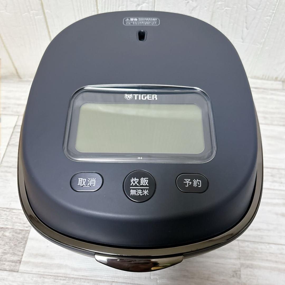 タイガー TIGER 炊飯器 5.5合 土鍋圧力IH式 JPL-A100