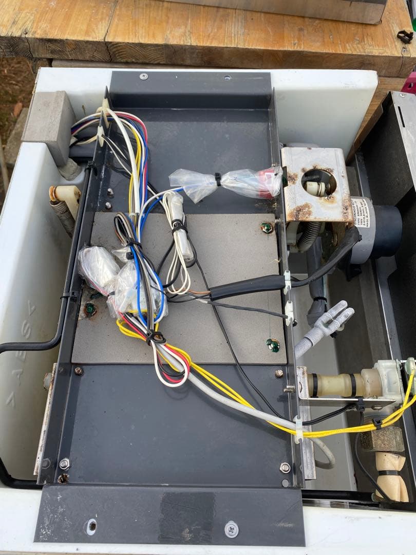 Fukushima 製氷機 FIC-A35KT 100V分解掃除済み作動確認済み