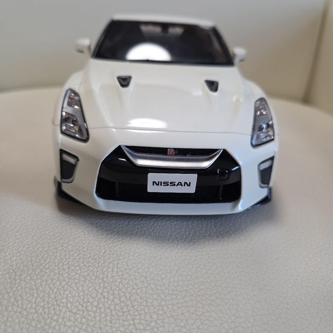 京商 日産 R35GT-R 1/18ミニカー