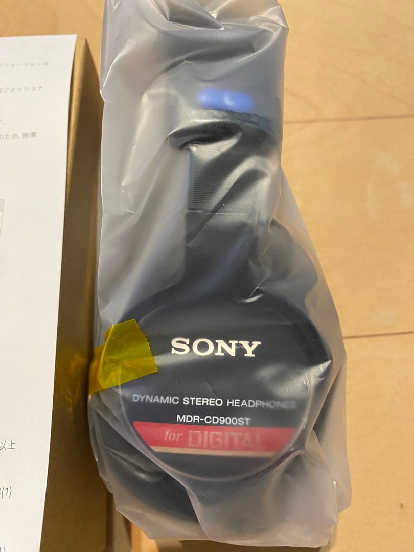 【新品未使用】　SONY　スタジオモニターヘッドホン　MDR-CD900ST