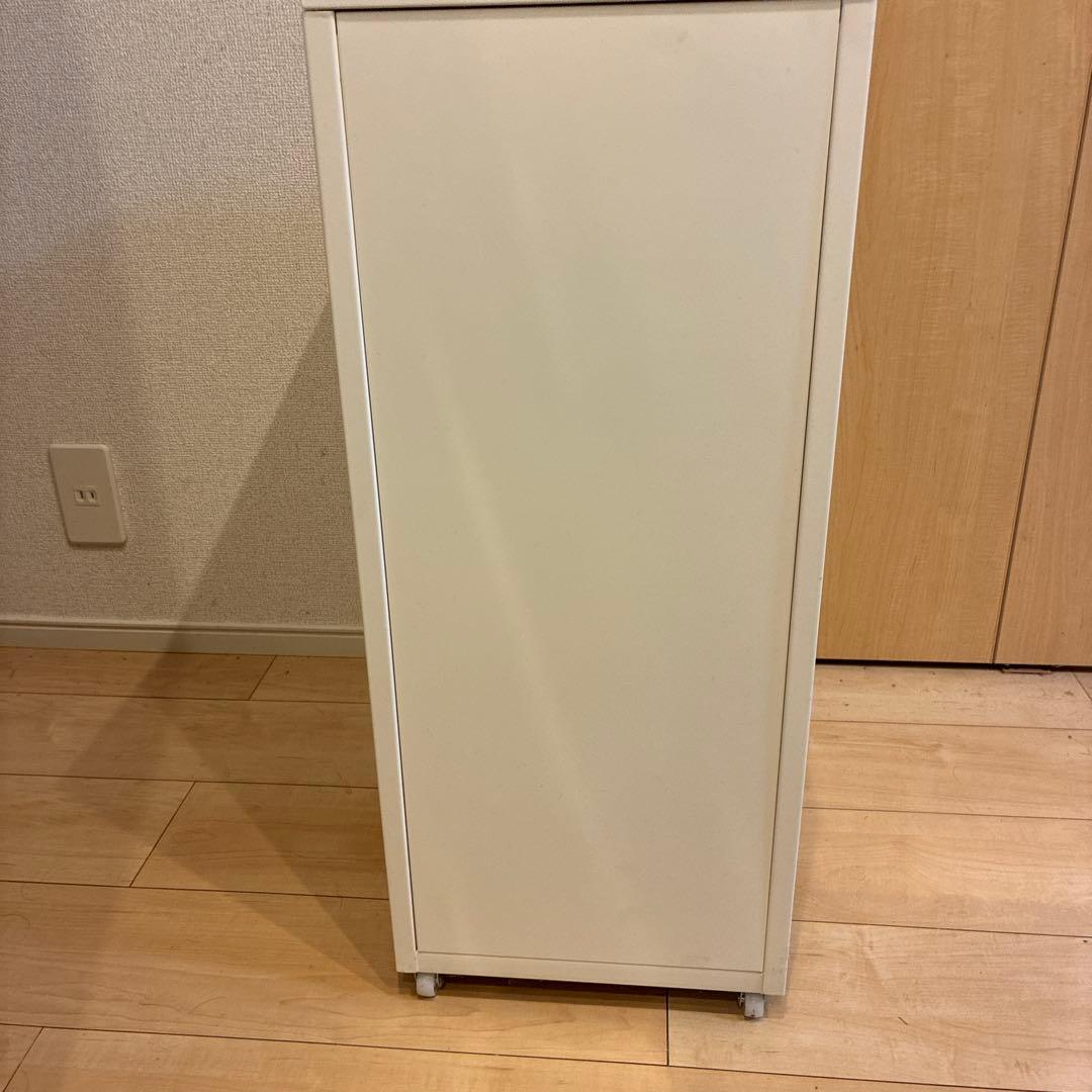 ホワイト スチール チェスト 6段