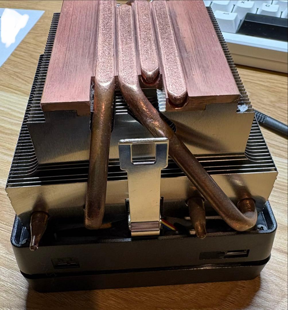 AMD ryzen 7 7700 純正箱とCPUクーラーセット