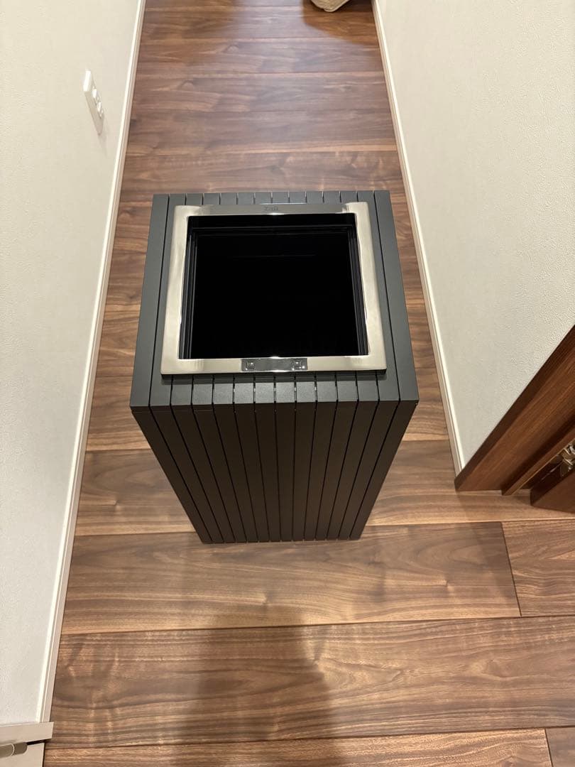 【新品】zita square ジータスクエア　ゴミ箱 ブラック　キャスター付き