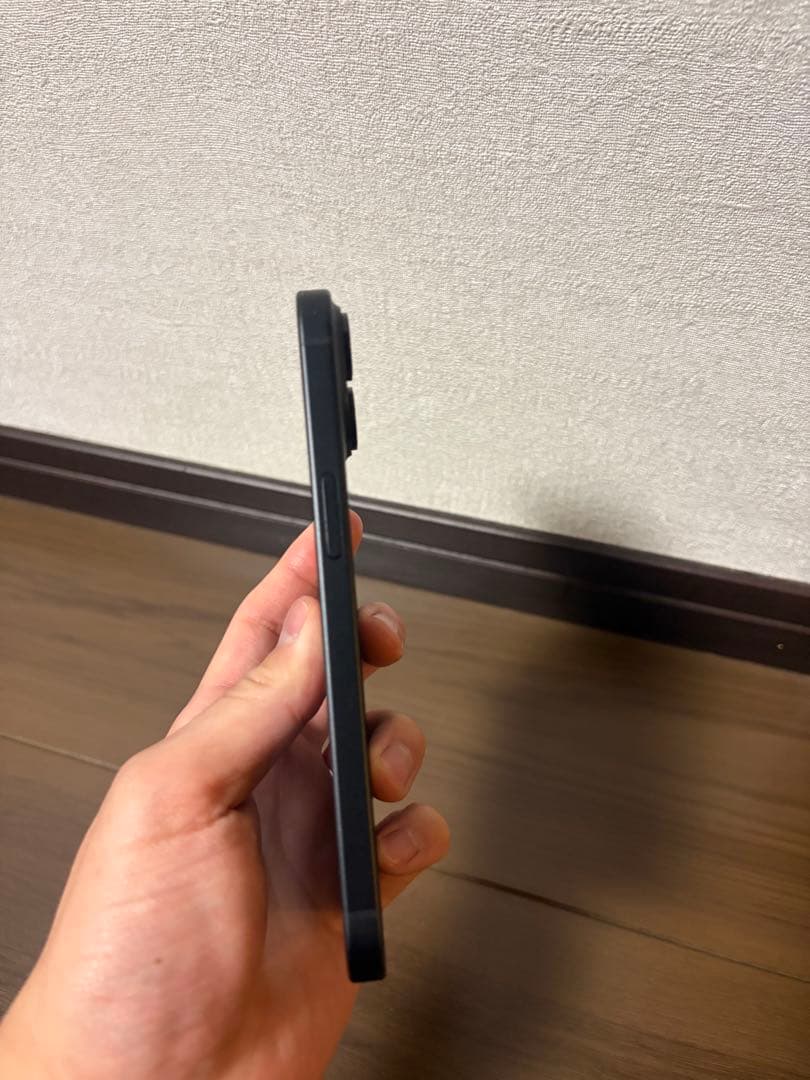 iPhone15 128G ブラック