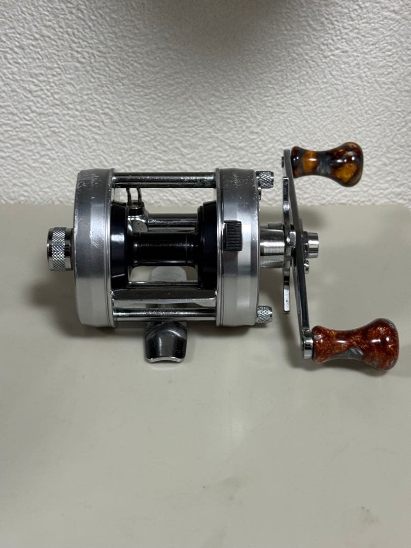 ABU2500C シルバー