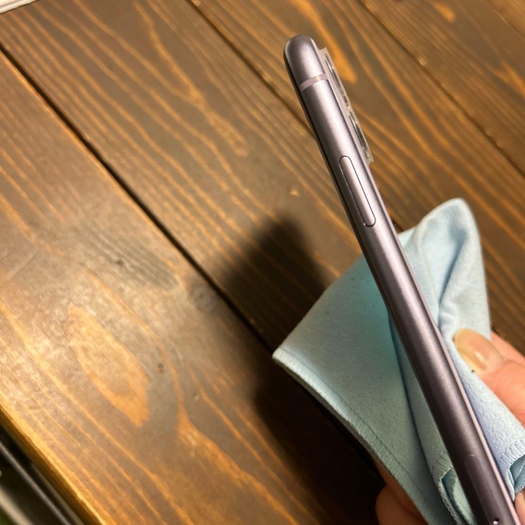iPhone11 パープル　64GB