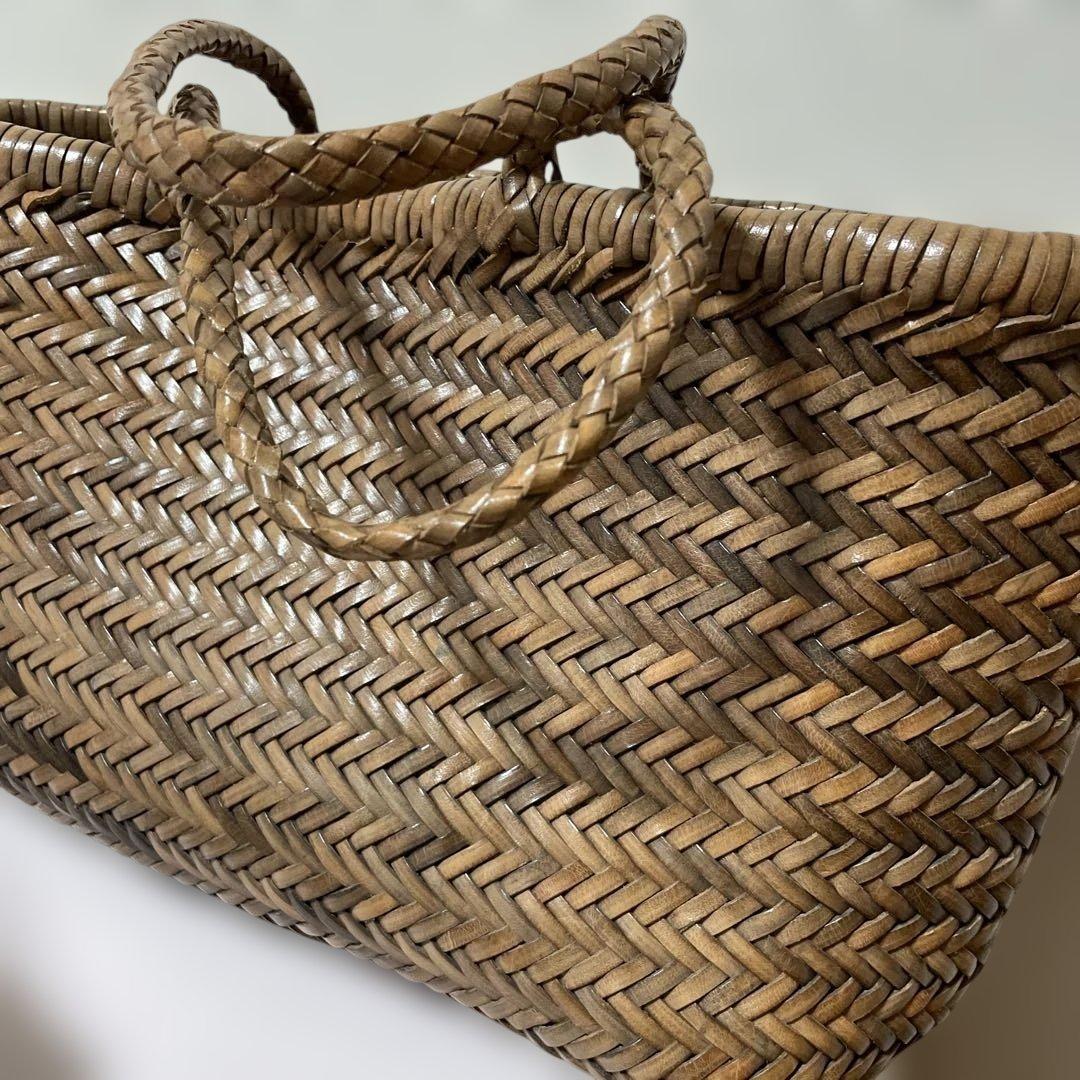 ブラウン 編み込みデザイン かごバッグ