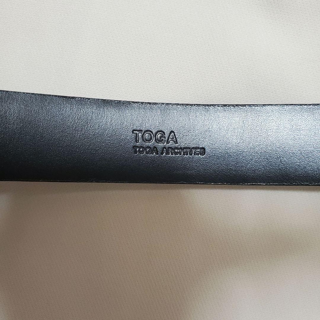 0*1様 TOGA PULLA メタルバックルベルト おしゃれ 個性的 かっこい