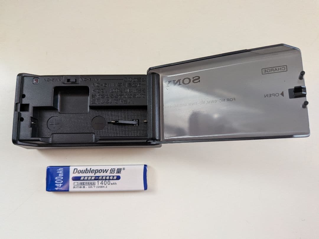 ソニー SONY カセットウォークマン WM-EX2 充電器・ガム電池付 整備品