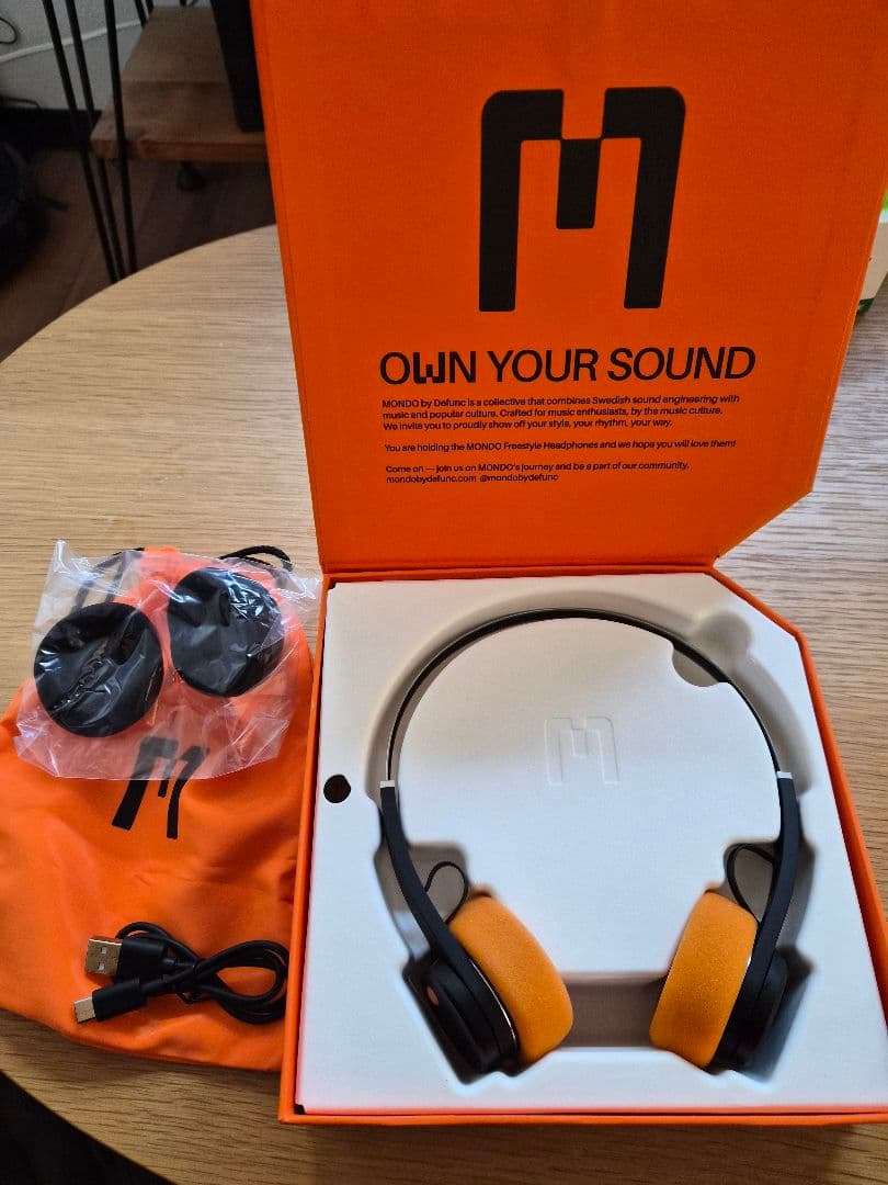 MONDO BY DEFUNC Freestyle Headphones　黒