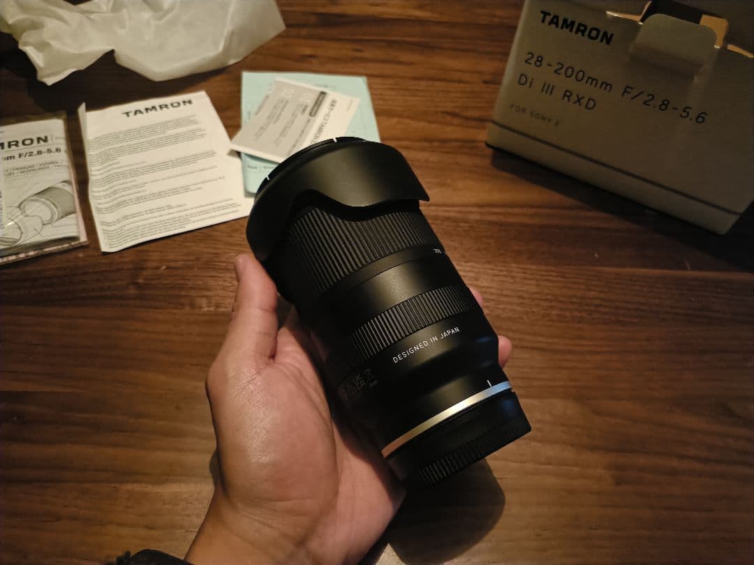 超美品 TAMRON 28-200mm F/2.8-5.6 Di III RXD
