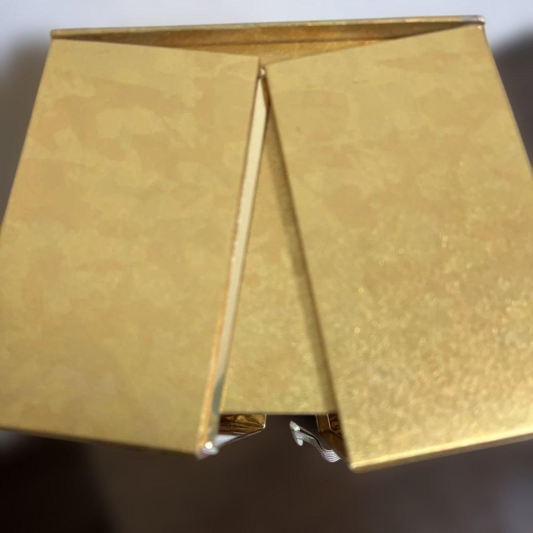 響30年　観音開き　空箱