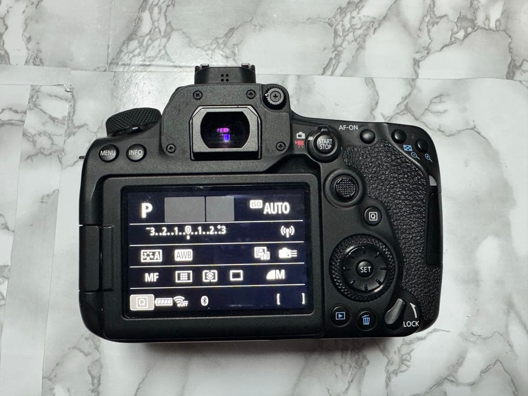 k*迎様 Canon EOS 90D