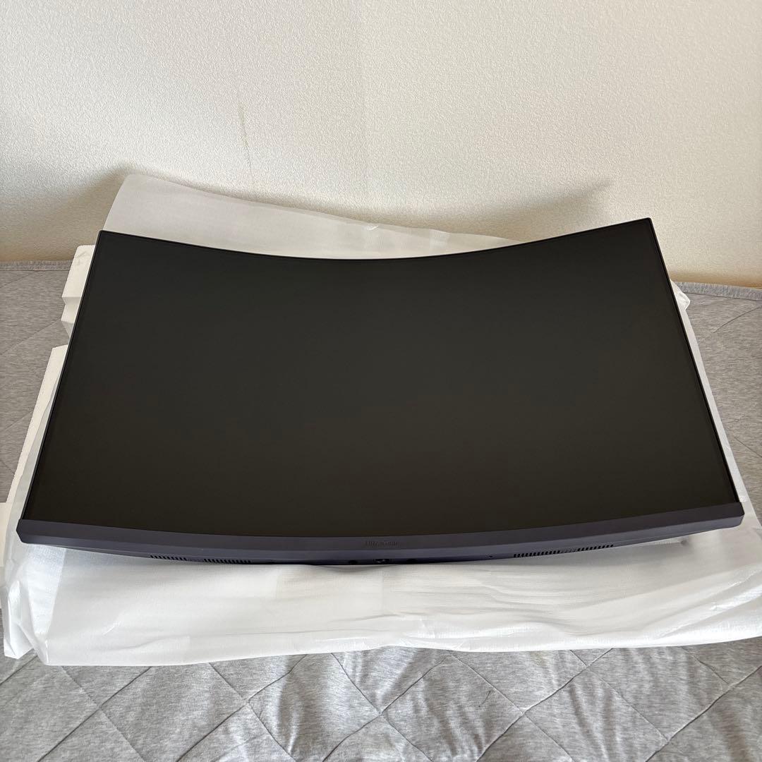 LGゲーミングモニター UltraGear 32GS60QC-B 31.5インチ