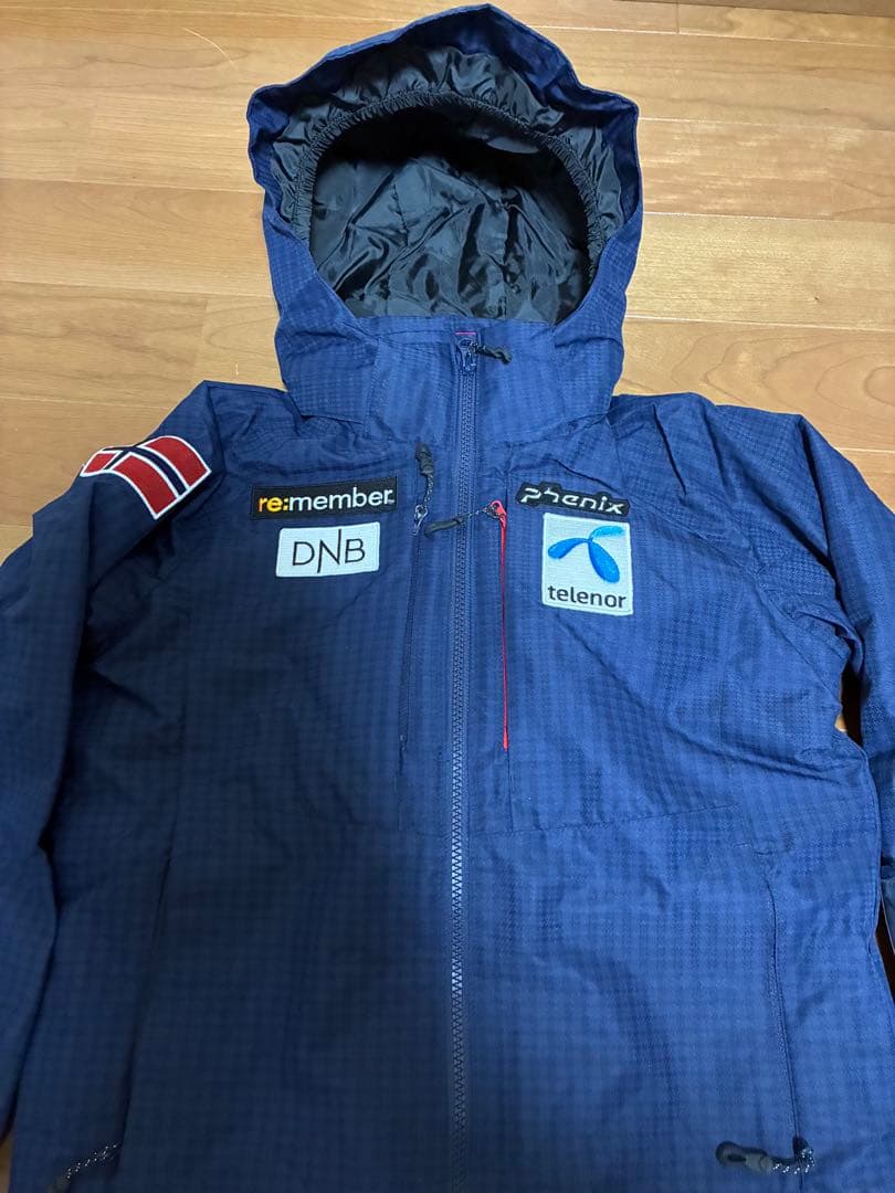 ラブフォーティーさま専用　phenix フェニックススキーウェア上下セット140