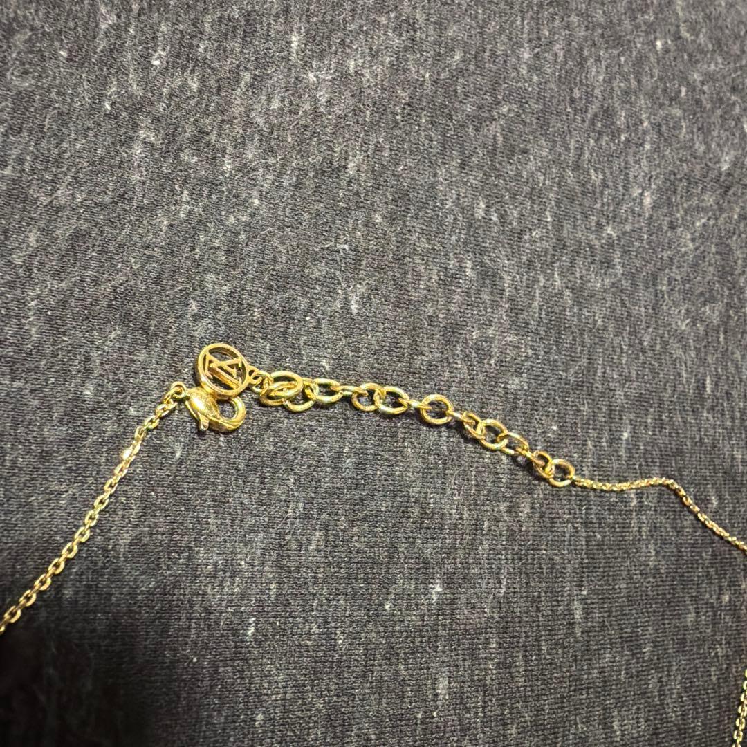 ルイヴィトン　LOUISVUITTON プティルイネックレス