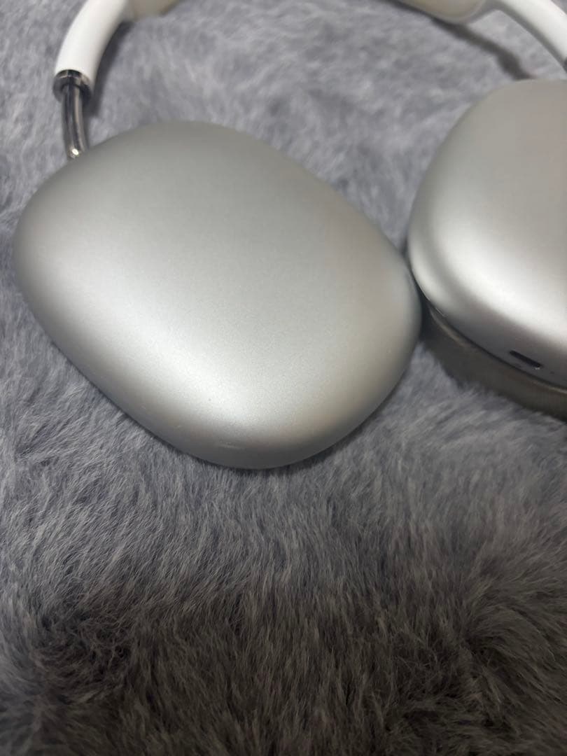 AirPods Max シルバー 本体　箱付き　カバー付き