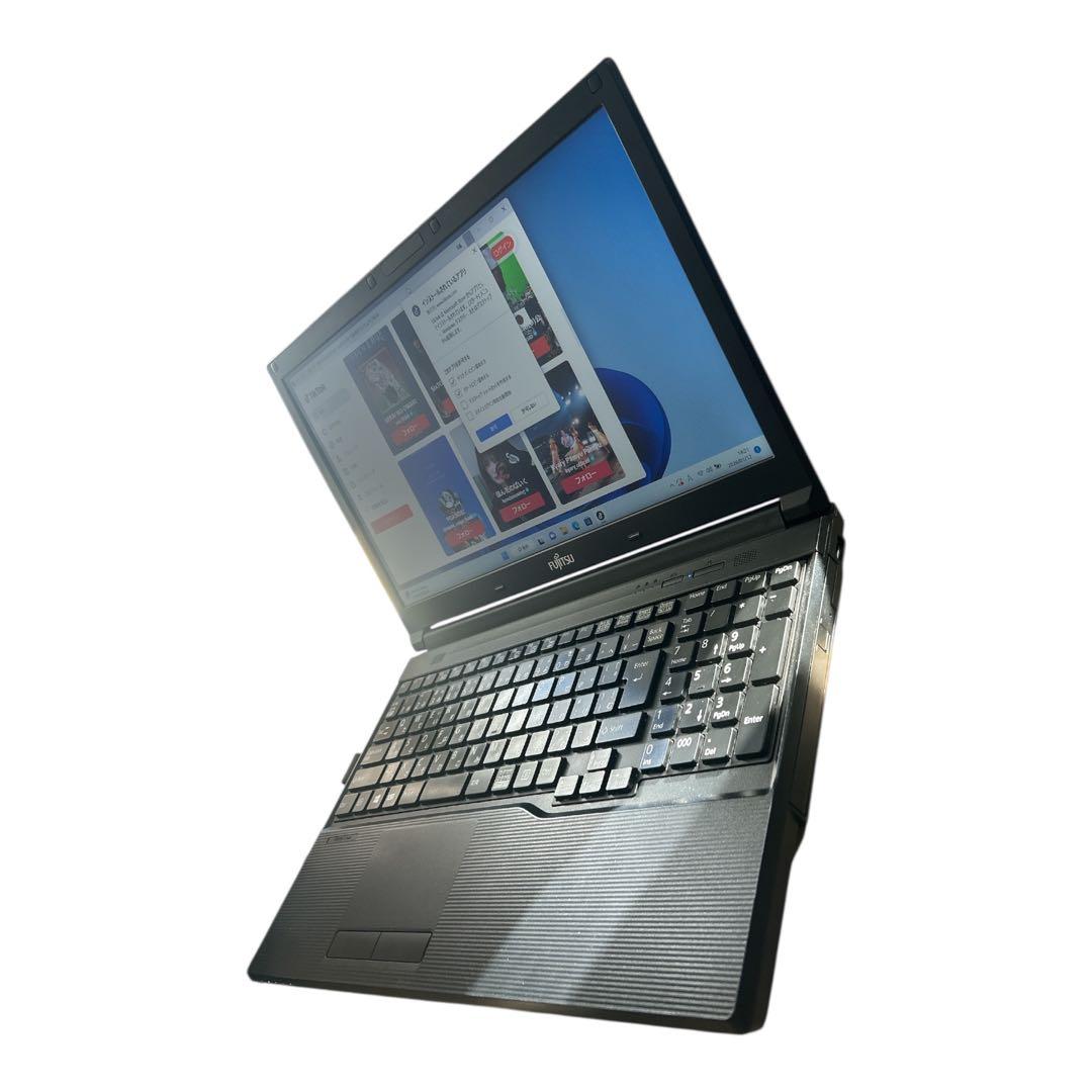 富士通 LIFEBOOK A576/R Win11 SSD128GB 4GB