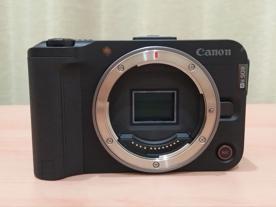 【24日まで】Canon EOS R50 V ボディ