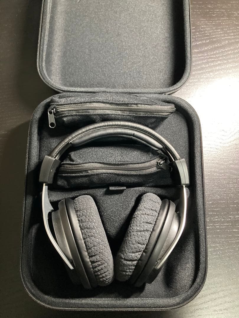 ヘッドホン SHURE SRH1540