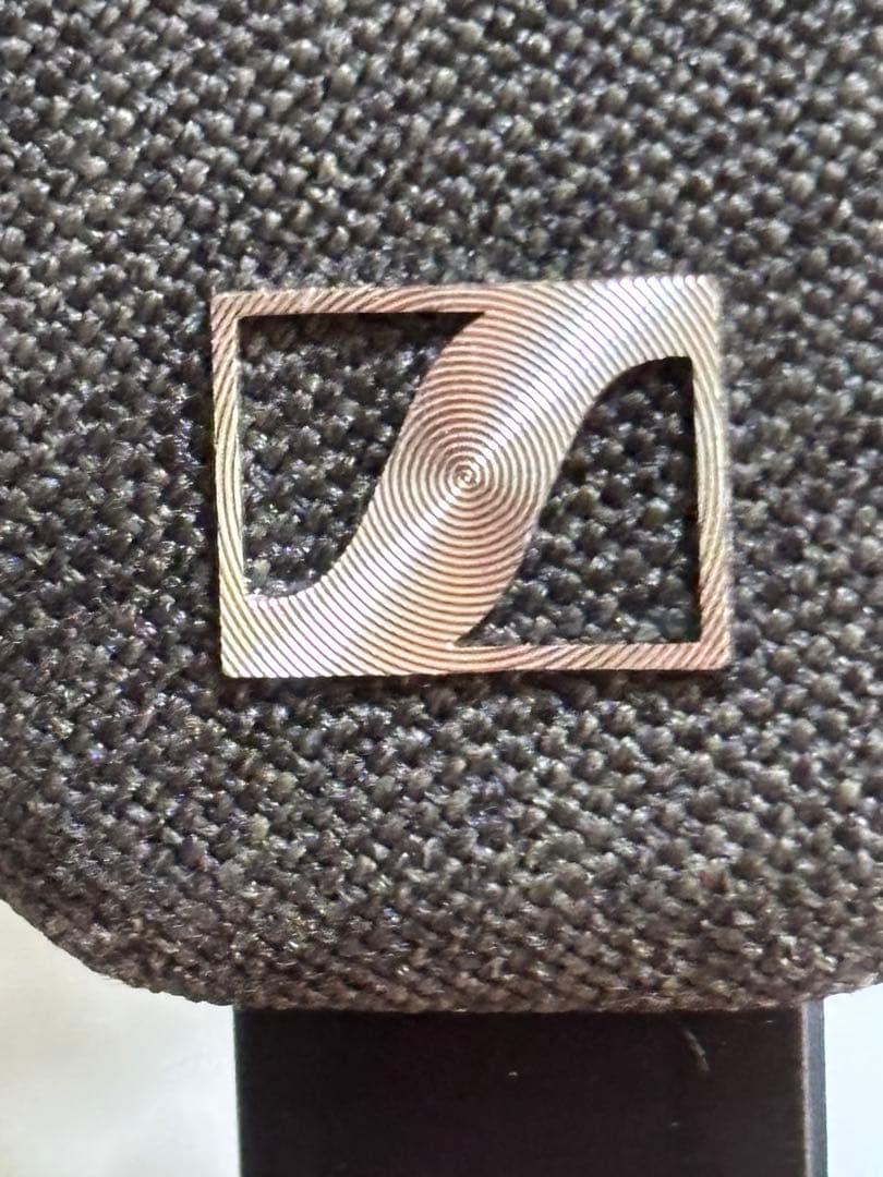 Sennheiser MOMENTUM 4ブラック