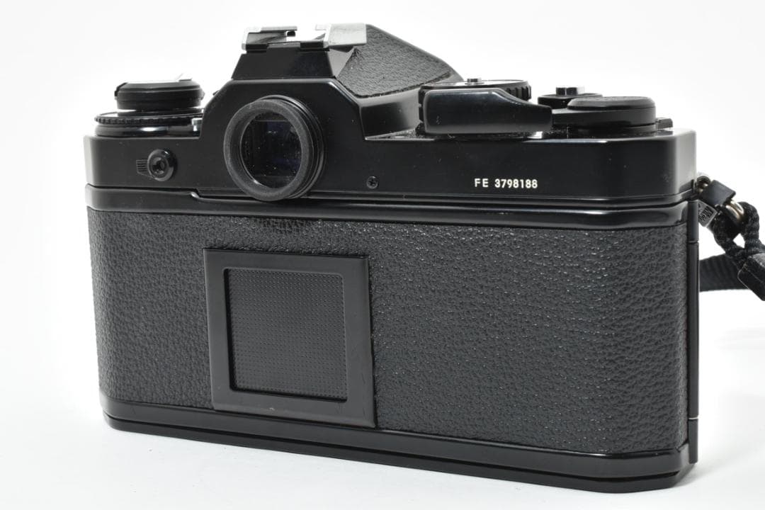 ★各部モルト張り替え済・美品★ ニコン Nikon FE ボディ #21202
