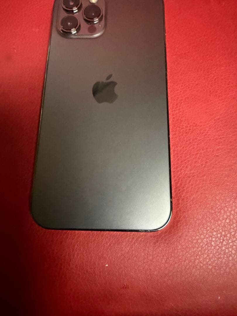 I phone 12 Pro max 中古　美品