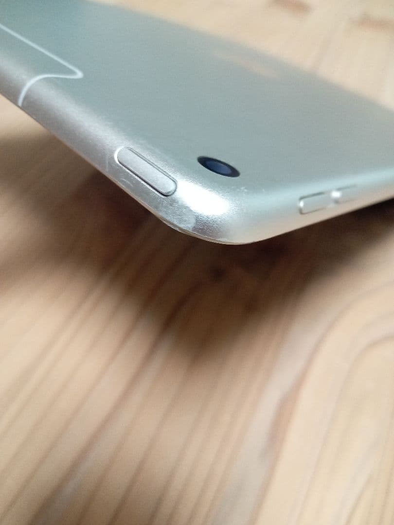 iPad Air 第3世代 64GB シルバー 本体 充電ケーブル付き