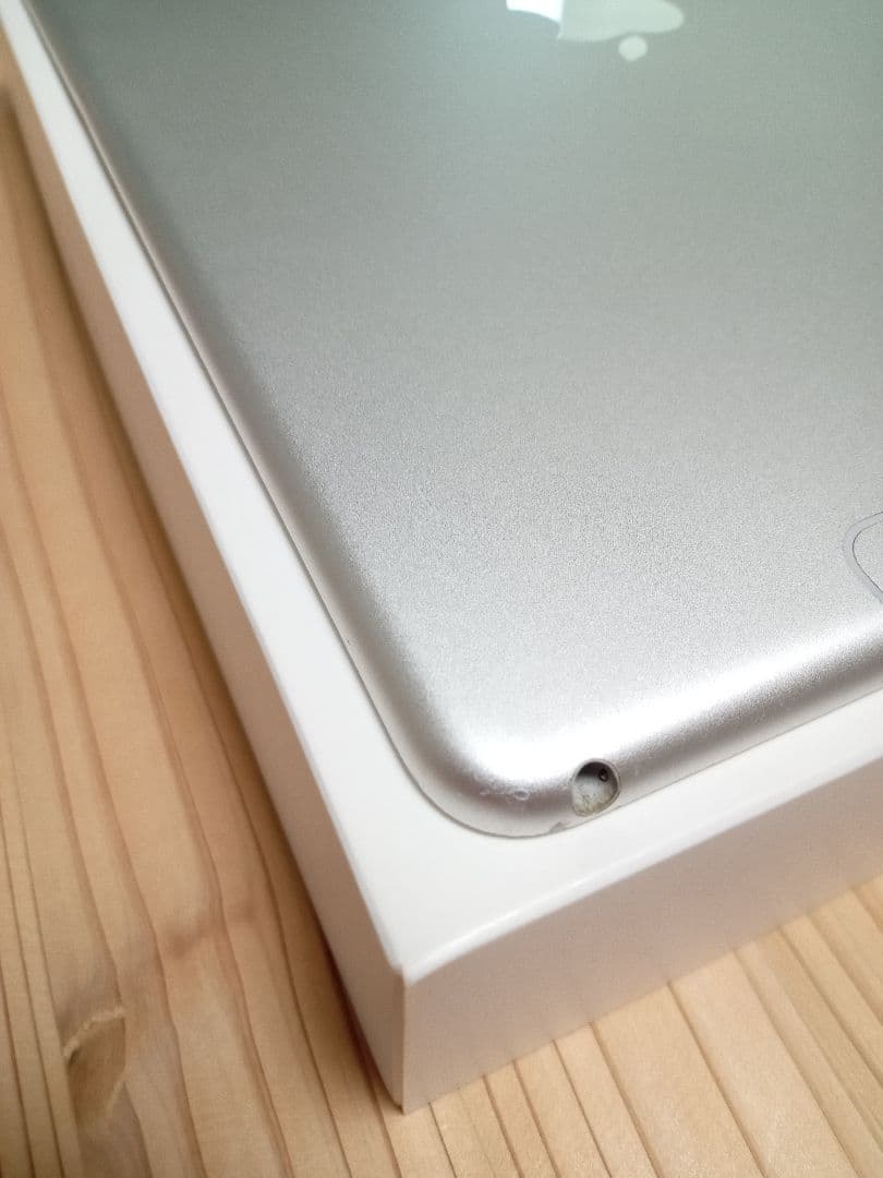 iPad Air 第3世代 64GB シルバー 本体 充電ケーブル付き