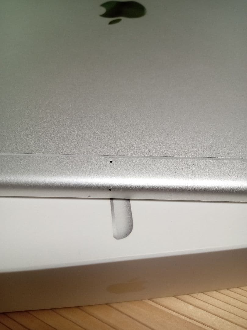 iPad Air 第3世代 64GB シルバー 本体 充電ケーブル付き