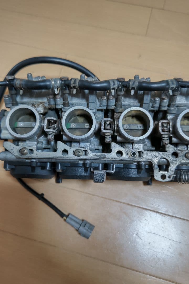 バリオス2キャブレター　最終型部品取り