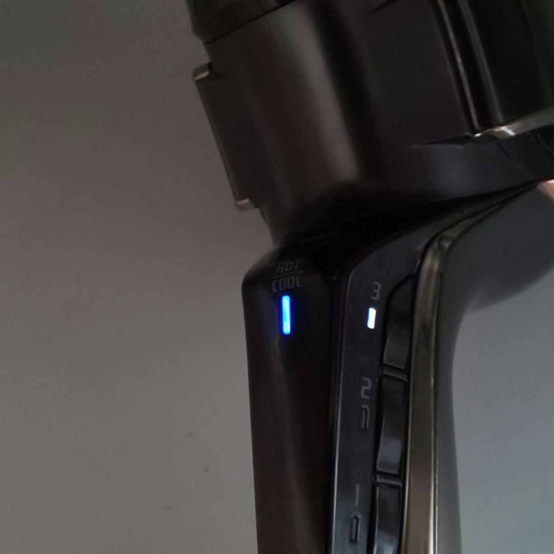 ヘアビューザー レプロナイザー 4D plus《風量新品同様・正規品》23