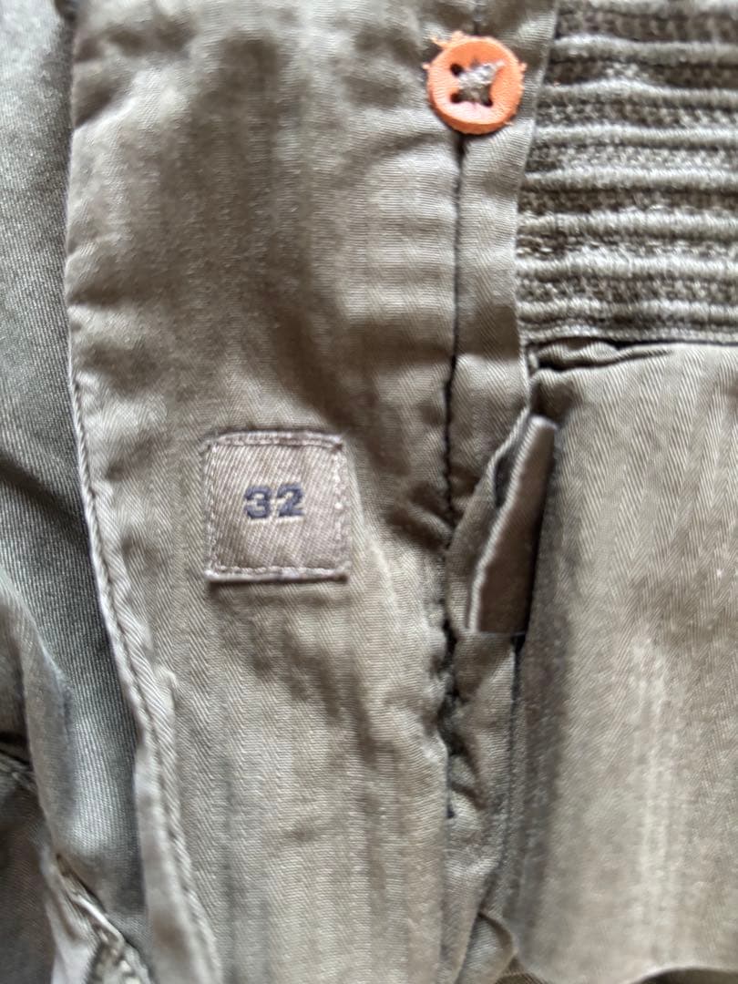 美品 INCOTEX SLACKS オリーブ スリムフィット チノパン