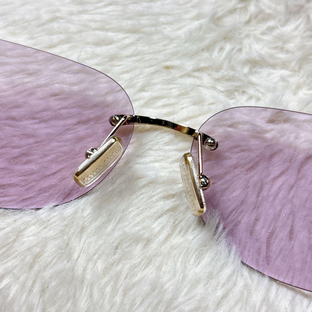 美品 ミュウミュウ サングラス ロゴ金具 夜明けのサングラス パープル×ゴールド
