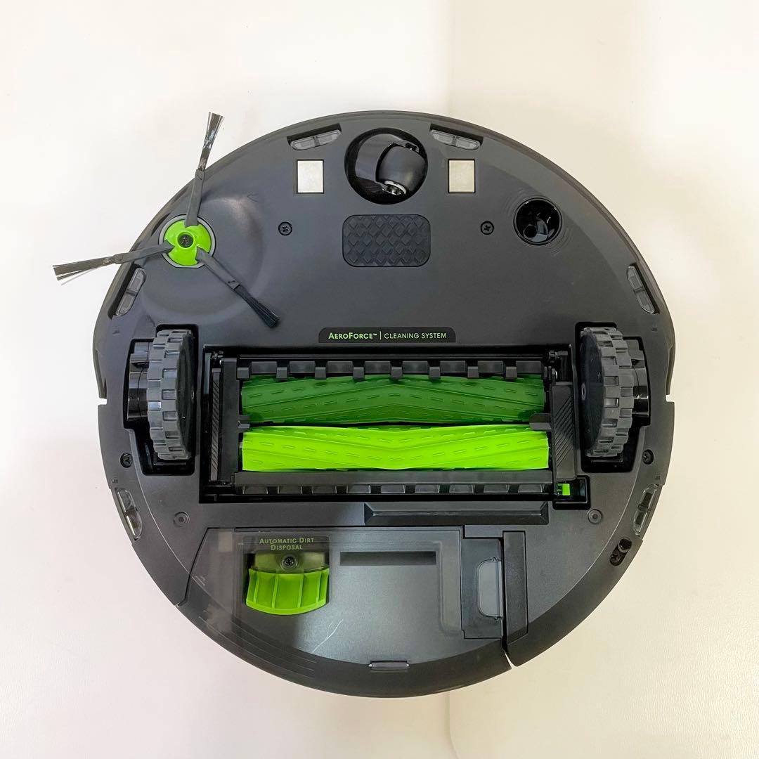 ◎ iRobot ルンバ j7+ ゴミ収集ドック付 クリーンベース