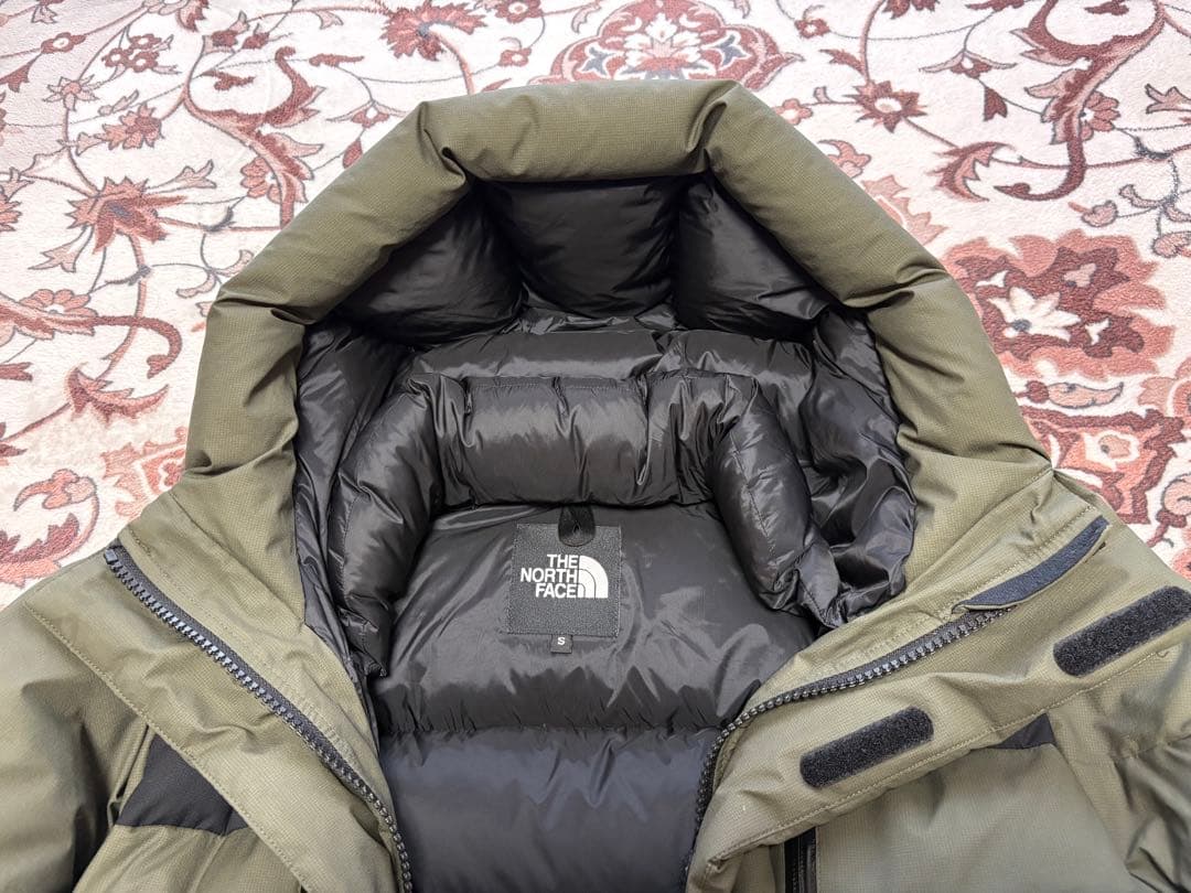 美品　ノースフェイス　バルトロ　ニュートープ　Sサイズ ND91950